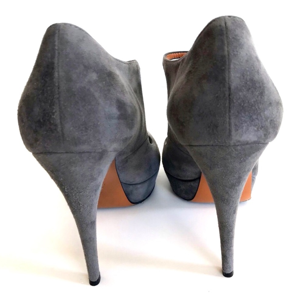 Gucci Betty Peep Toe T Strap High Heel Suede Platform Pumps Gray Sze IT 38.5 NIB - Picture 5 of 16